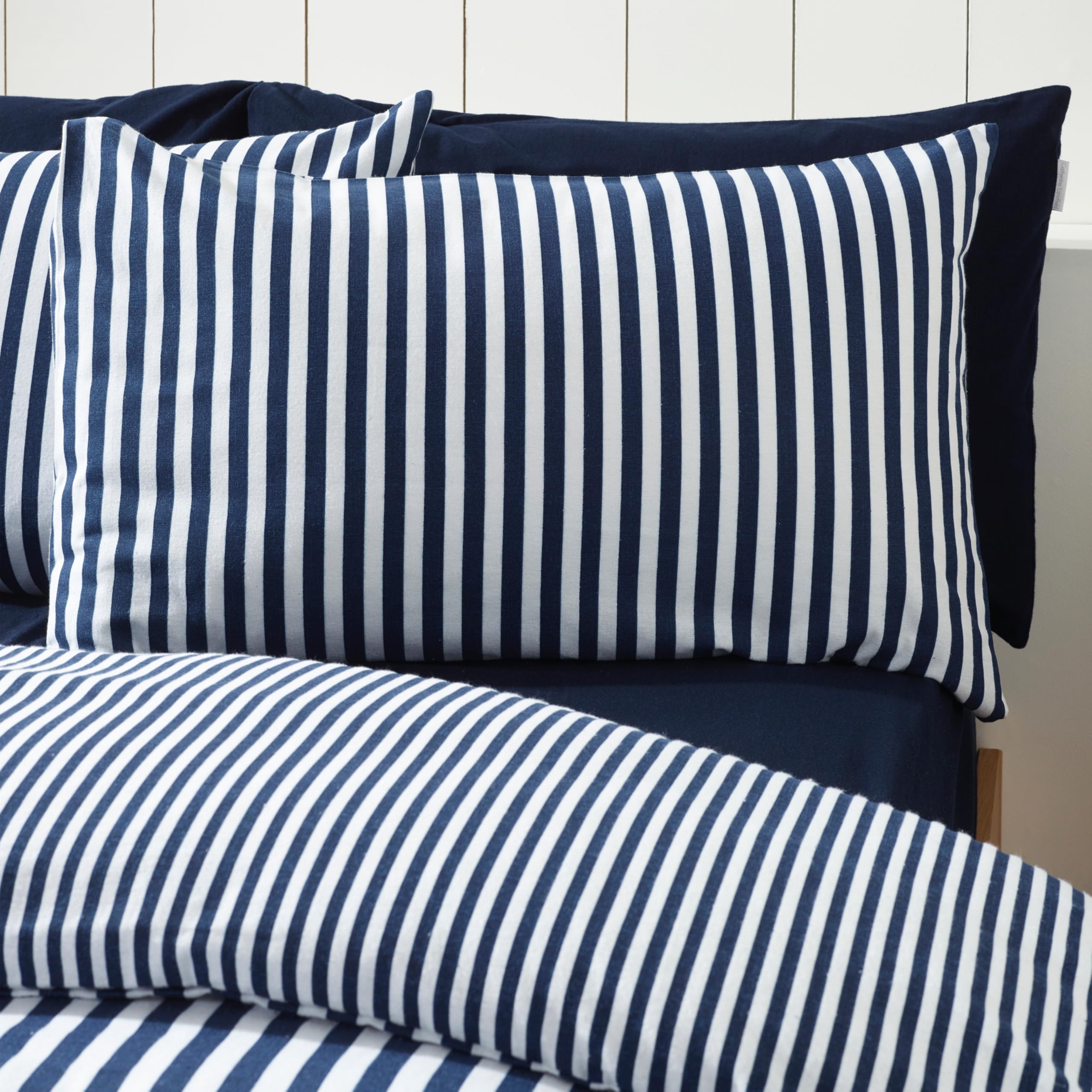 Catherine Lansfield Brushed Stripe Cotton Reversible Double Duvet Cover Set Navy Blue 3